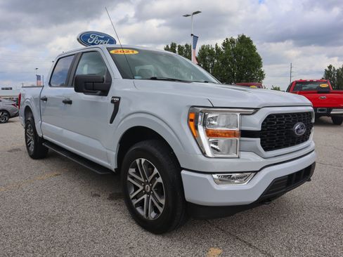 Used 2021 Ford F150 XL w/ STX Appearance Package AWD/4WD image 7