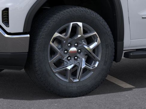 New 2026 GMC Sierra 1500 SLT image 9