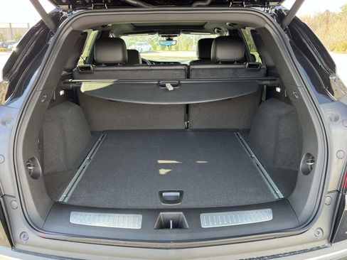 New 2026 Cadillac XT5 Premium Luxury w/ Driver Assist Package FWD image 11