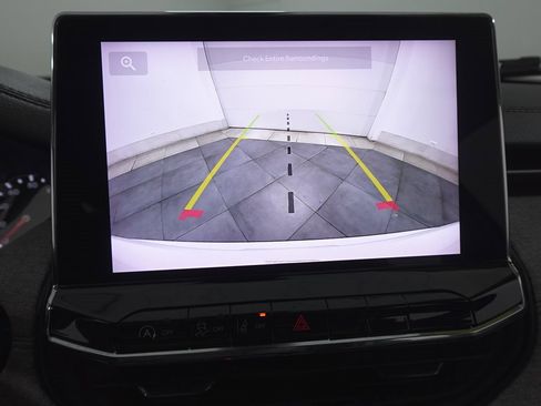 Used 2022 Jeep Compass Latitude image 17