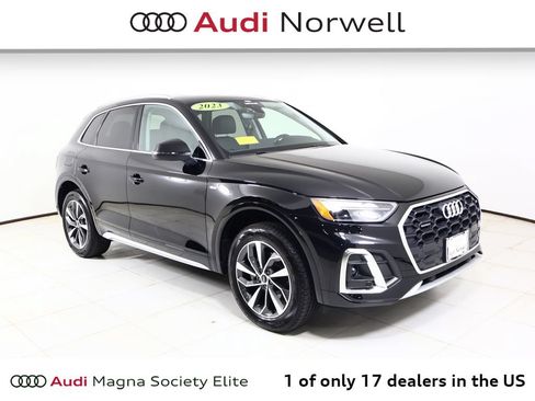 Used 2023 Audi Q5 2.0T Premium w/ Convenience Package AWD/4WD image 1