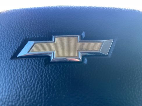 Used 2018 Chevrolet Silverado 1500 LT w/ All Star Edition image 29