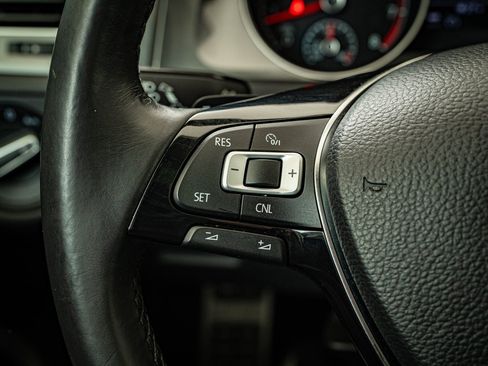 Used 2017 Volkswagen Golf Alltrack SE image 25