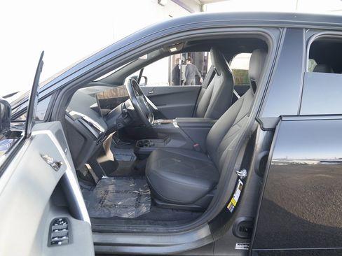 Used 2023 BMW iX xDrive50 w/ Ultimate Package 2 image 23