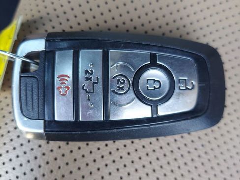 Used 2023 Ford F350 Lariat w/ Tremor Off-Road Package image 32