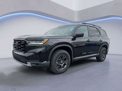 New 2025 Honda Pilot TrailSport