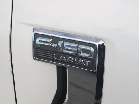 Used 2023 Ford F150 Lariat AWD/4WD image 11