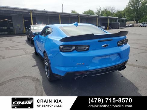 Used 2022 Chevrolet Camaro ZL1 RWD image 4