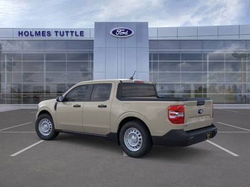 New 2025 Ford Maverick XL image 4