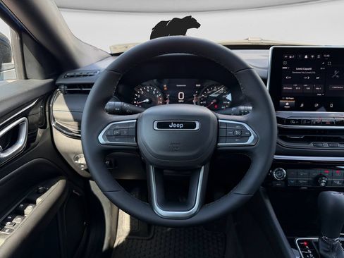 New 2026 Jeep Compass Latitude AWD/4WD image 17