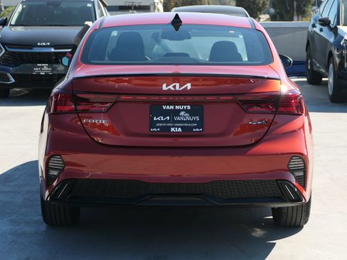 Used 2023 Kia Forte GT-Line w/ GT-Line Premium Package FWD image 6