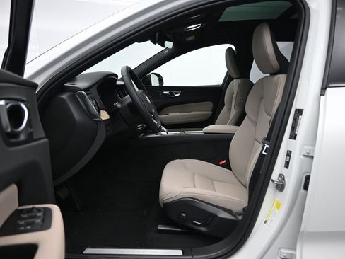 New 2026 Volvo XC60 B5 Plus w/ Climate Package AWD/4WD image 21