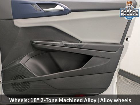 Used 2022 Volkswagen Taos SE AWD/4WD image 34