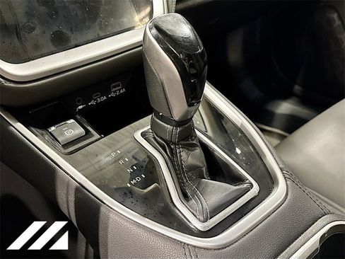 Used 2023 Subaru Outback Onyx Edition image 19