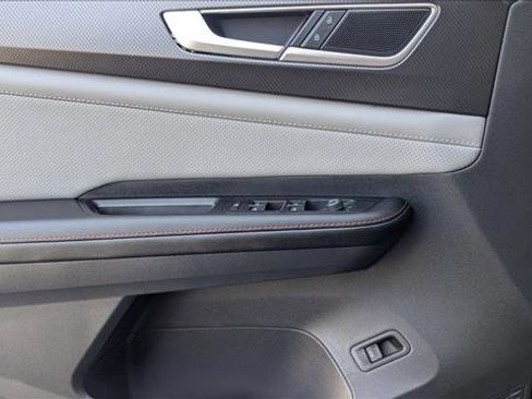 New 2026 Volkswagen Atlas Peak Edition AWD/4WD image 12