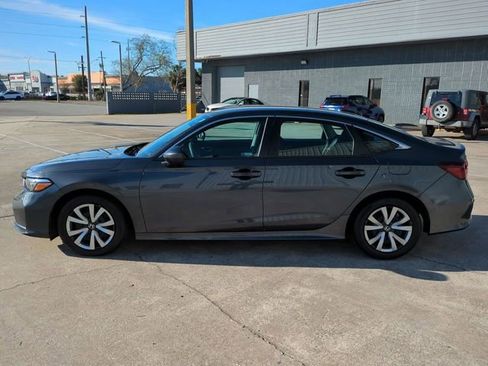 Used 2025 Honda Civic LX image 7