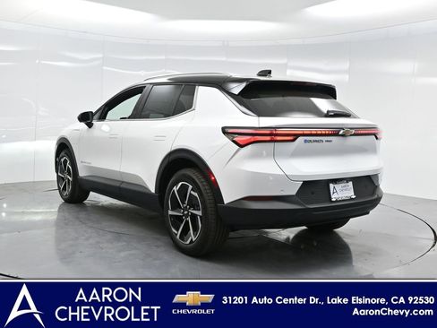 New 2026 Chevrolet Equinox EV LT image 5