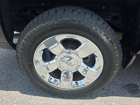 Used 2014 Chevrolet Silverado 1500 LTZ w/ LTZ Plus Package RWD image 22