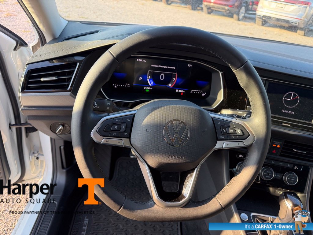 Used 2024 Volkswagen Jetta SE w/ Panoramic Sunroof Package FWD image 16