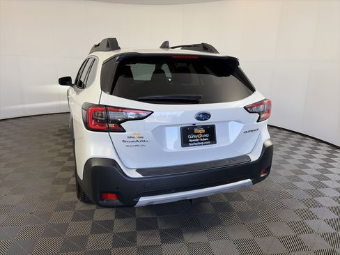 Certified 2024 Subaru Outback Limited image 8