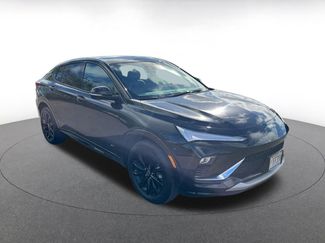 Used 2025 Buick Envista Sport Touring video 1