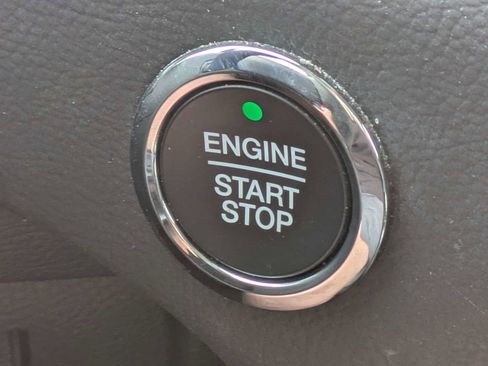 Used 2022 Ford Edge SE AWD/4WD image 26