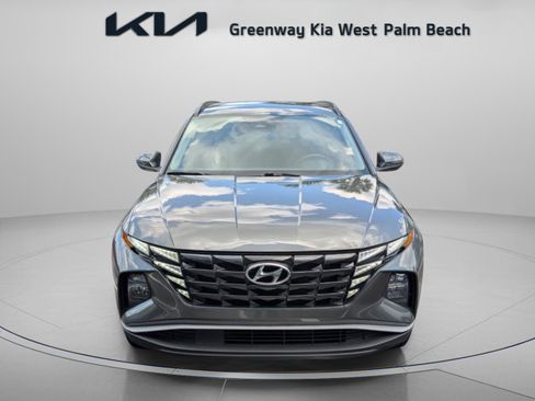 Used 2023 Hyundai Tucson SEL AWD/4WD image 2
