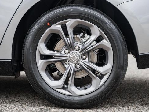 New 2025 Honda Accord EX-L image 17