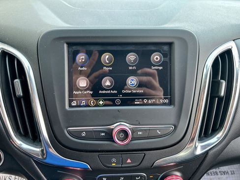 Used 2024 Chevrolet Equinox LT FWD image 17