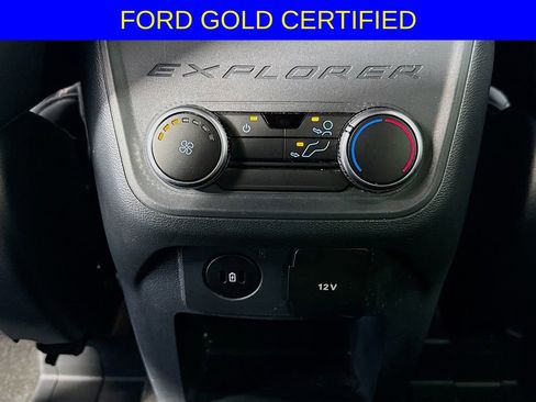Certified 2025 Ford Explorer ST-Line w/ ST-Line Street Pack image 25
