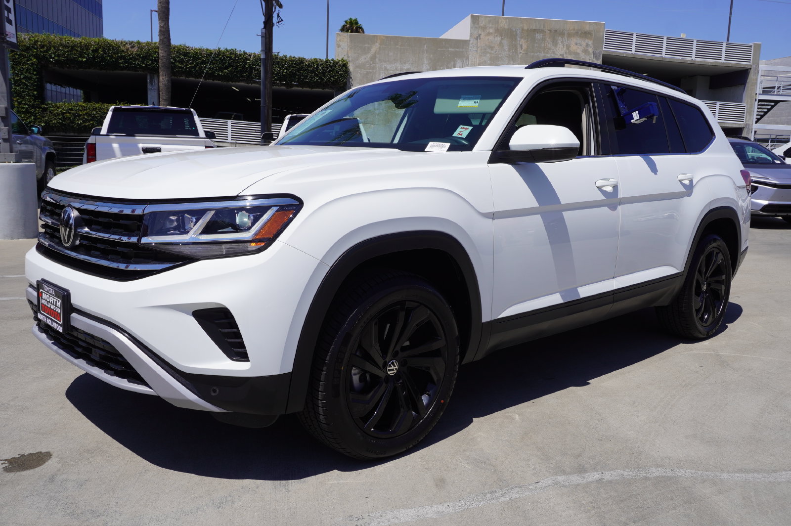Used 2022 Volkswagen Atlas SE FWD image 4
