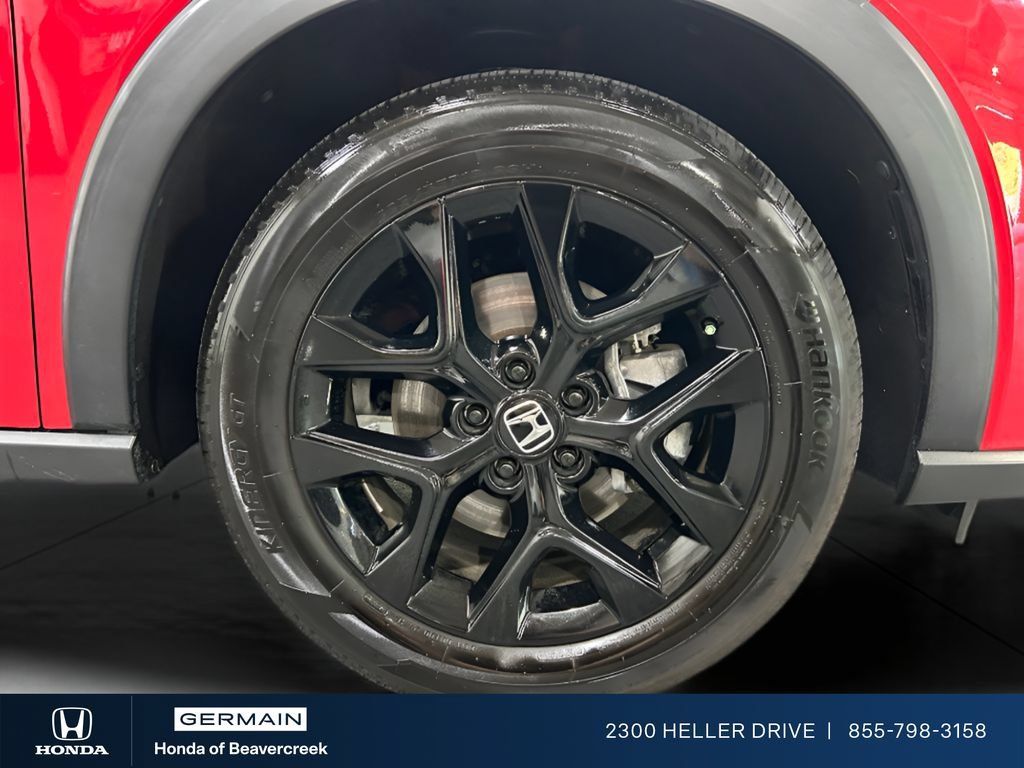 Certified 2025 Honda HR-V Sport image 28