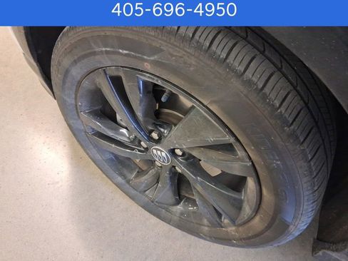 Used 2024 Buick Encore GX Sport Touring image 33