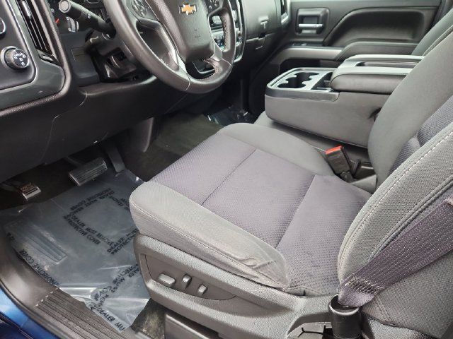 Used 2017 Chevrolet Silverado 1500 LT w/ All Star Edition AWD/4WD image 21