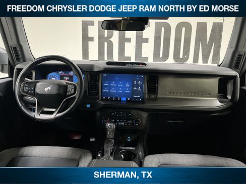 Used 2025 Ford Bronco Big Bend image 12