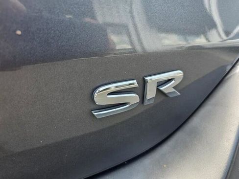 Used 2018 Nissan Kicks SR FWD image 20