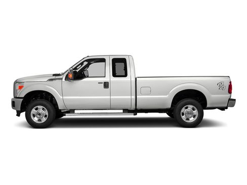 Used 2016 Ford F250 XLT w/ FX4 Off-Road Package AWD/4WD image 35