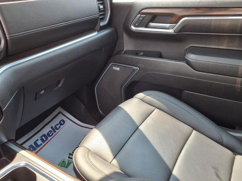 Certified 2023 GMC Sierra 1500 SLT w/ SLT Premium Package image 23