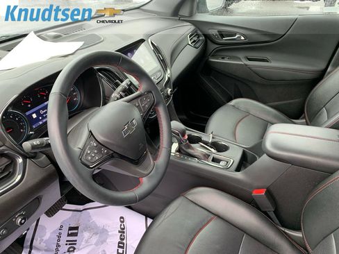 Used 2024 Chevrolet Equinox RS w/ RS Leather Package image 19
