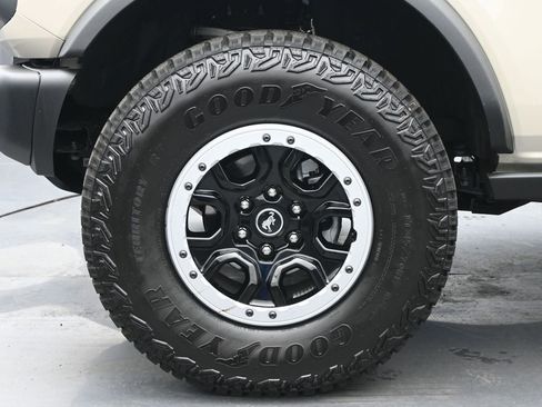 New 2026 Ford Bronco Badlands w/ Sasquatch Package AWD/4WD image 33