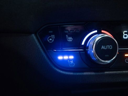 Used 2018 MAZDA MAZDA6 Signature image 28