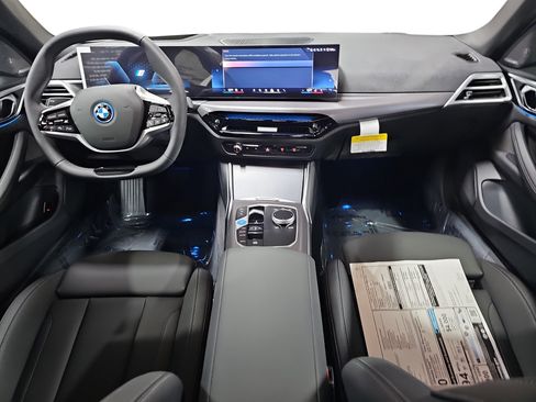New 2026 BMW i4 xDrive40i w/ Premium Package image 9