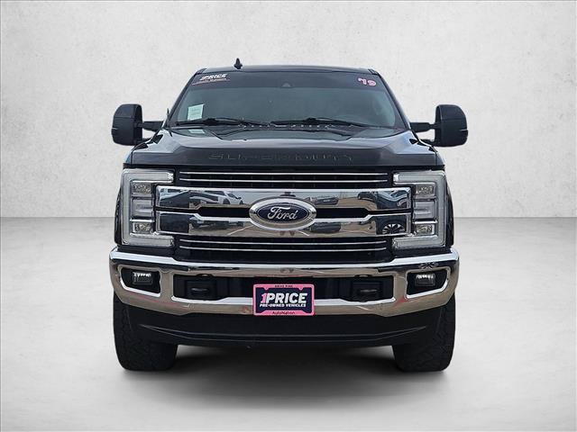 Used 2019 Ford F250 Lariat w/ Lariat Ultimate Package AWD/4WD image 2