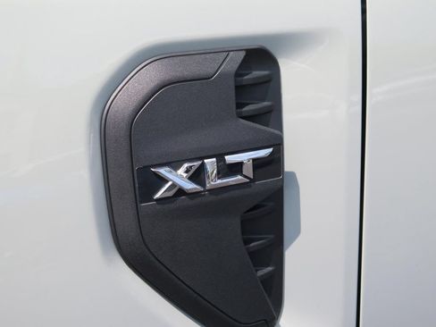 Used 2024 Ford Ranger XLT w/ Technology Package AWD/4WD image 9
