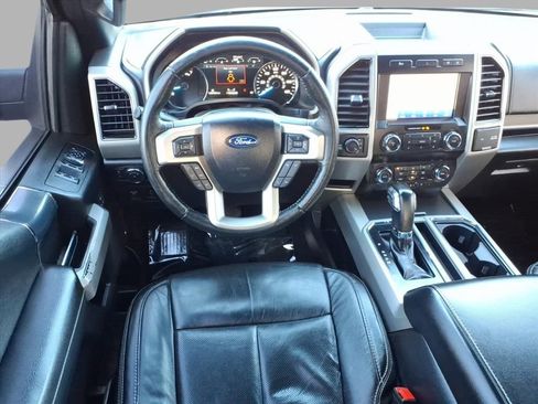 Used 2020 Ford F150 Lariat image 15