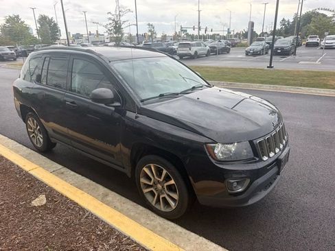 Used 2016 Jeep Compass Sport w/ Power Value Group AWD/4WD image 18