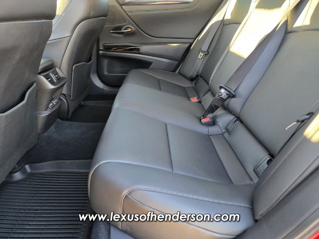 Used 2024 Lexus ES 350 FWD image 13