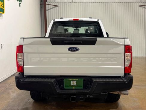 Used 2022 Ford F250 XL w/ Power Equipment Group AWD/4WD image 7