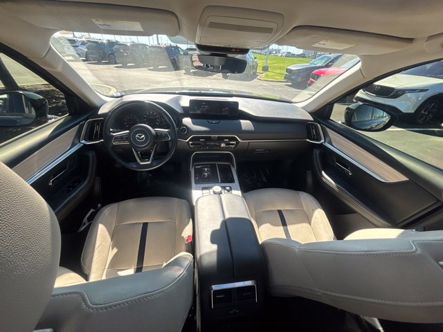 Certified 2024 MAZDA CX-90 3.3 Turbo w/ Preferred Package AWD/4WD image 12