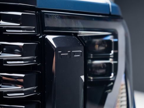 Used 2024 GMC Sierra 2500 Denali Ultimate w/ LPO, GMC Protection Package image 13